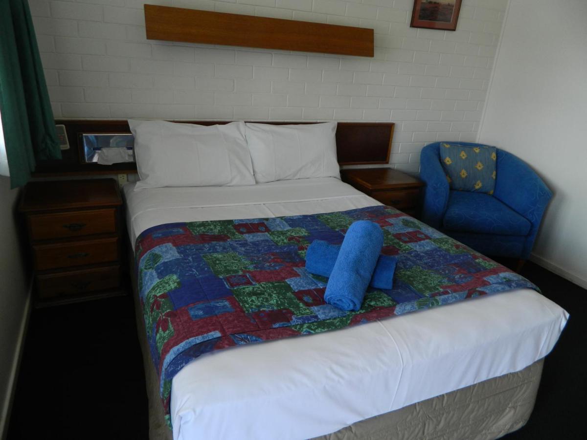 Coachman Motel Тувумба Екстер'єр фото