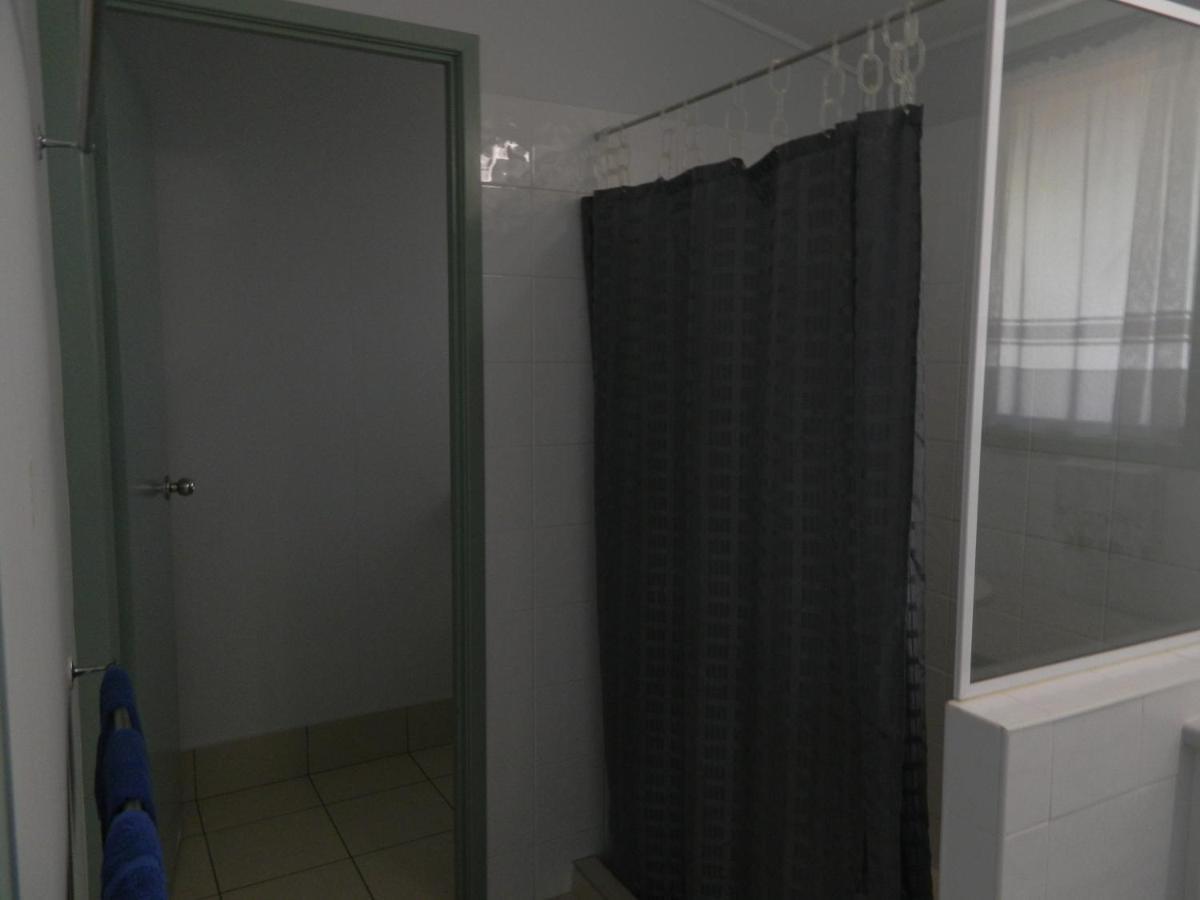 Coachman Motel Тувумба Екстер'єр фото
